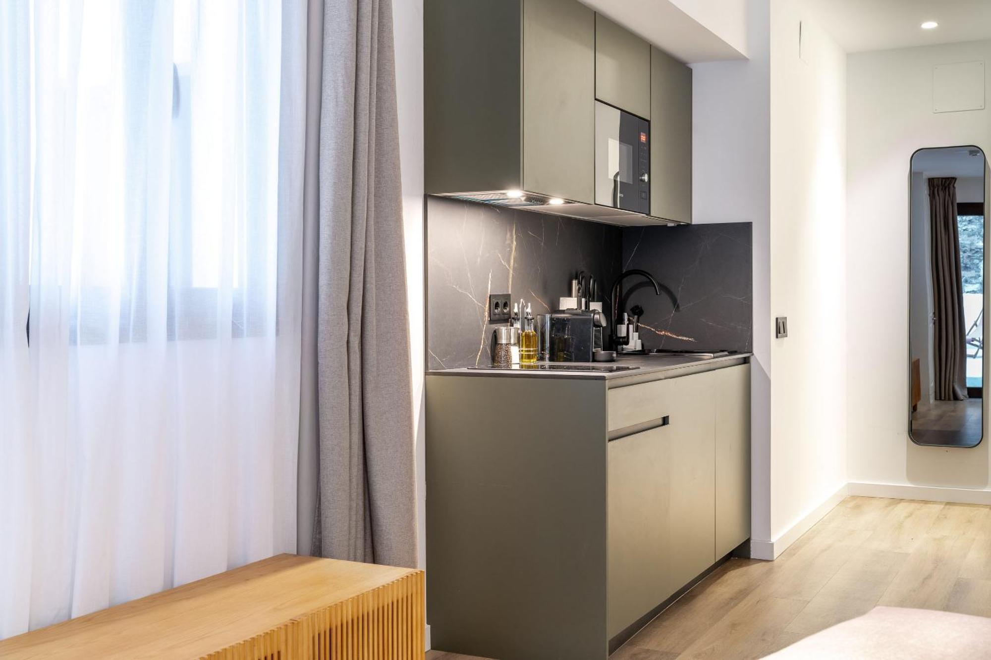 Limehome Malaga Calle Victoria Oda fotoğraf
