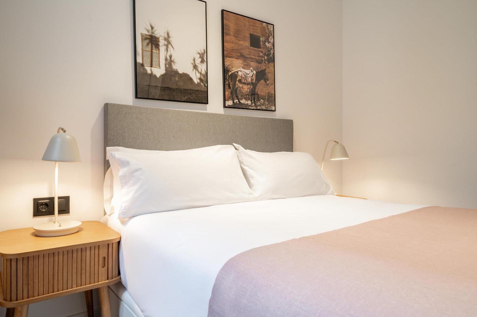 Limehome Malaga Calle Victoria Oda fotoğraf